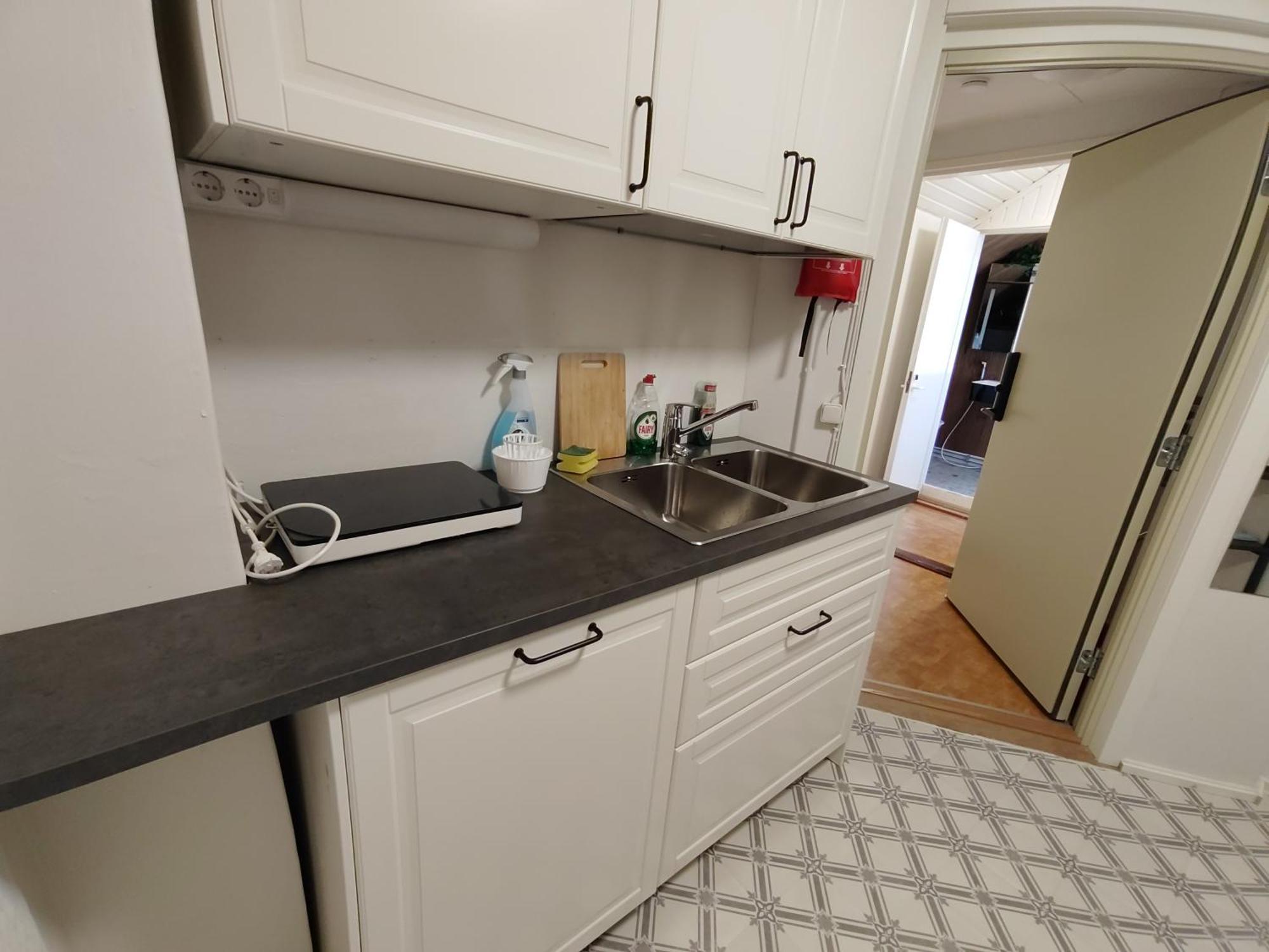 Kalle'S Unluxury Guest House Cl0Sed From 1St Of Feb 2025 هلسنكي المظهر الخارجي الصورة