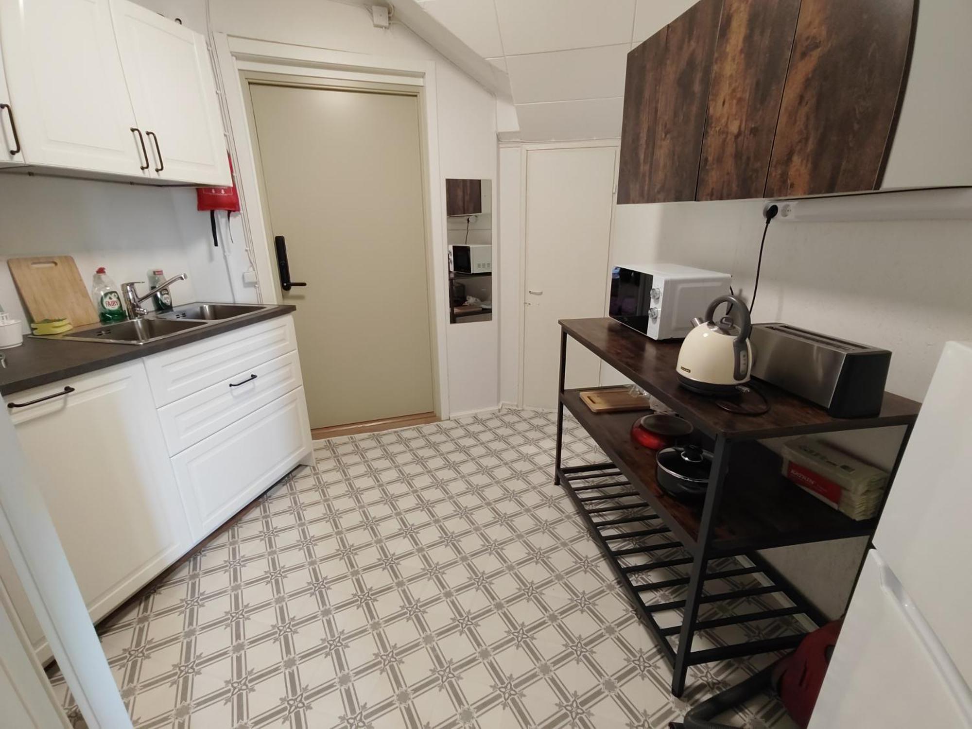 Kalle'S Unluxury Guest House Cl0Sed From 1St Of Feb 2025 هلسنكي المظهر الخارجي الصورة